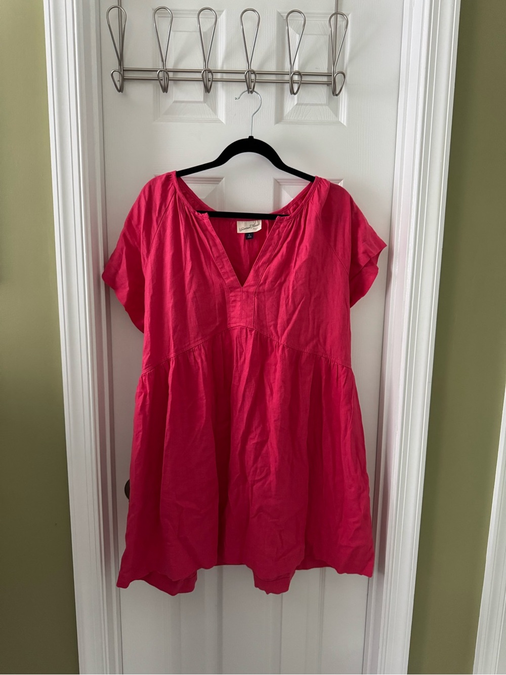 Universal Thread Bright Fuchsia V-Neck Tunic